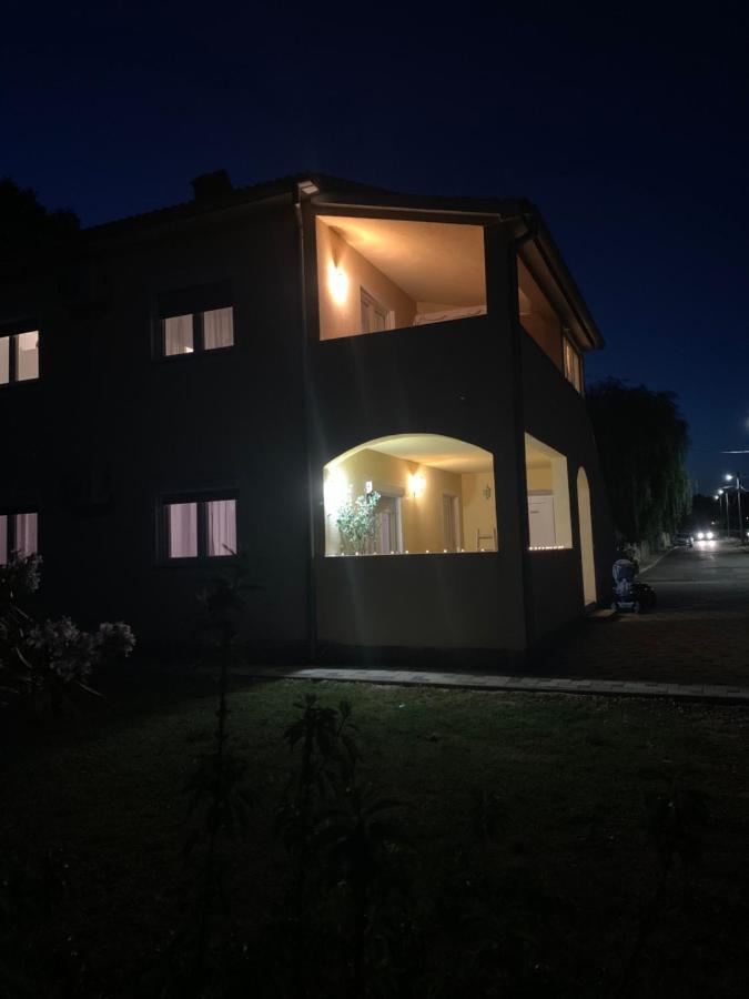 Apartment Creo Loborika Marčana 外观 照片
